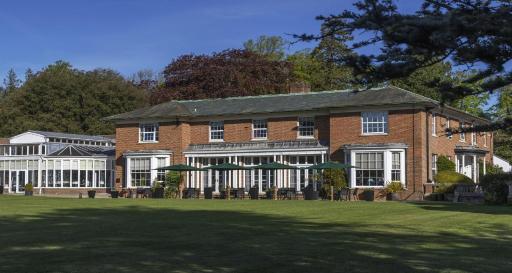 Best Western Plus Kenwick Park Hotel - Housity