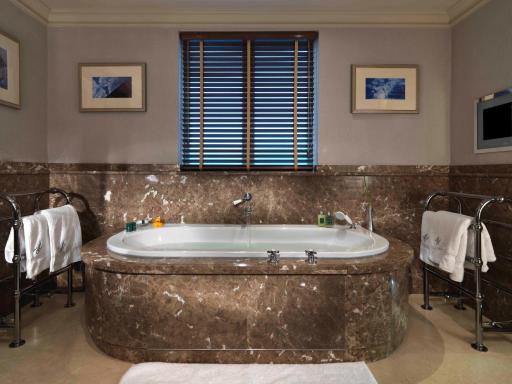 The Stafford London - Housity
