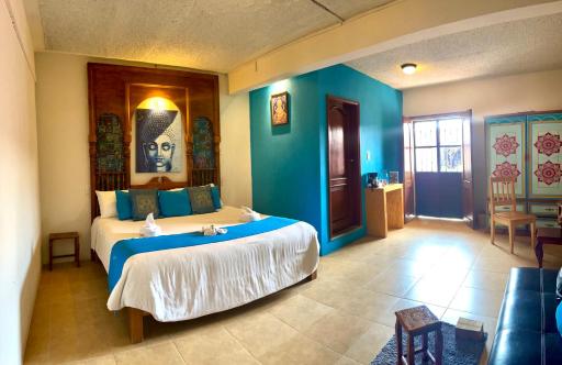 Ganesha Hotel - Housity