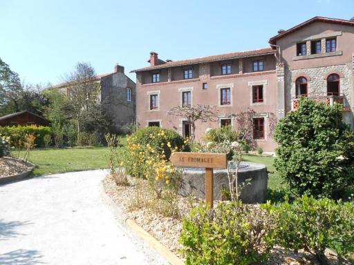 Maison de Charme avec Piscine, 4 Chambres, Proche Clisson et Nantes - FR-1-426-93 - Housity