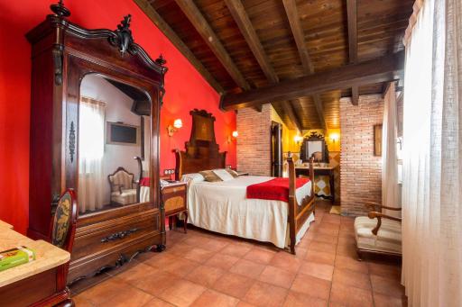 Hotel La Realda - Housity