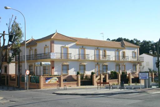 Apartamentos Turisticos Paraíso Andaluz - Housity