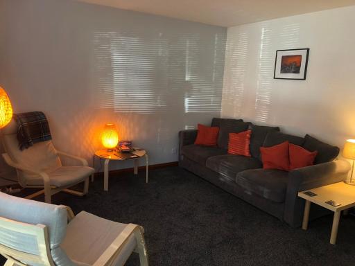 NEW Super 2BD Flat near Dalkeith Town Centre - Housity