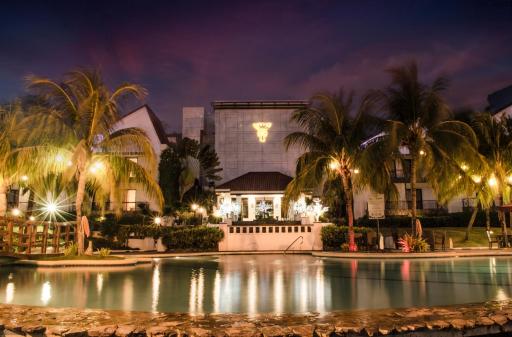 Thunderbird Resorts - Rizal - Housity