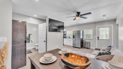 Chain of Lakes Cottage - Housity