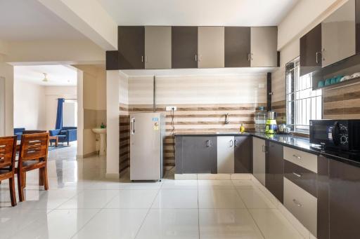 Pinnacle Serviced Apartments - Housity