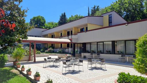 Hotel Pennile - Housity