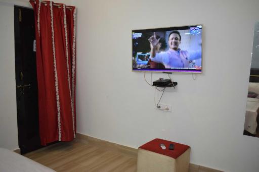 OYO Riyasat Cottage - Housity