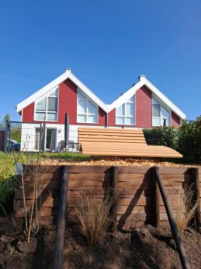 Ferienhaus Nordhorn - Haus Am See - Housity