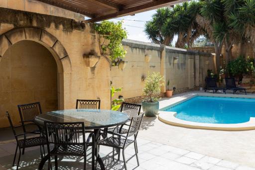 Gozo Break Farmhouses - Housity