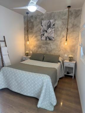 Tranquila casa con patio - Housity