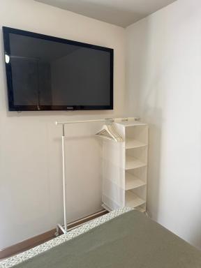 Tranquila casa con patio - Housity