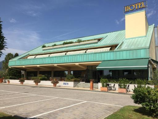 Hotel Le Ville - Housity