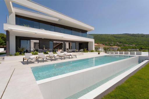 Design Villa Diagonal - Tranquil sea view escape - Housity
