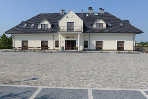 Zajazd Jędrula - Housity