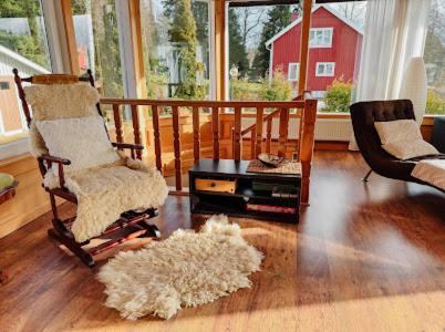 Paradise-Silvergruvan - Housity