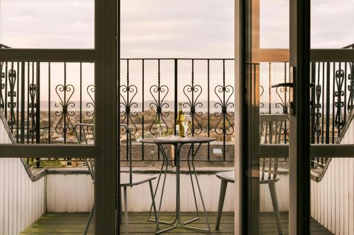 Sonder Royal Garden - Housity