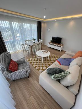 Istanbul Bostanci Luxury 2 Bedroom Apartment with Pool - Housity