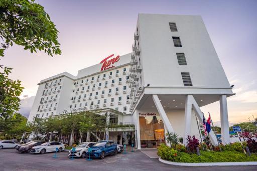 Tune Hotel - Danga Bay Johor - Housity