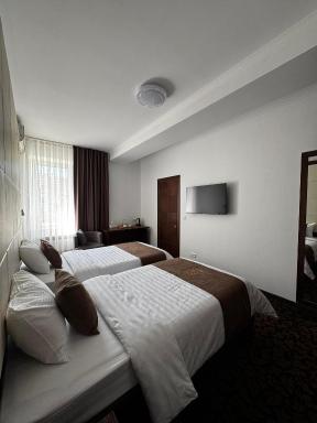 SK Hotel - Housity
