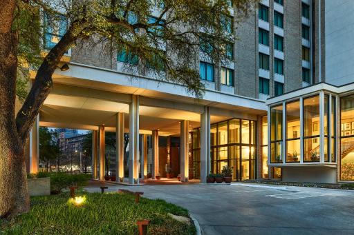 The Highland Dallas, Curio Collection by Hilton - Housity