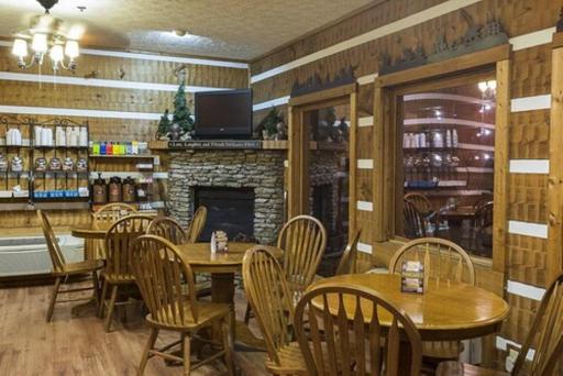 Timbers Lodge - Housity
