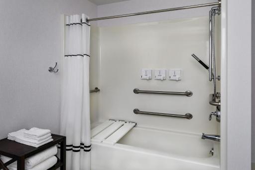 The Brunswick Hotel - Housity