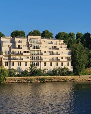 Résidences Grande Jatte, Face Seine, Suites Luxe 52m2 à 97m2, Hôpital Américain à 600m - Housity