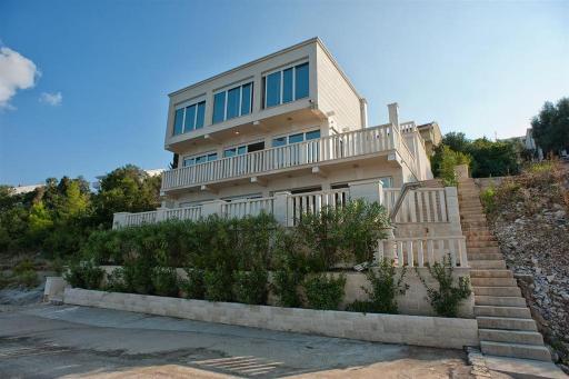 Apartmani Cenic - Housity