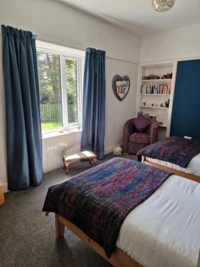 Wester Curr Cottage with private indoor swim pool and hot tub - Housity