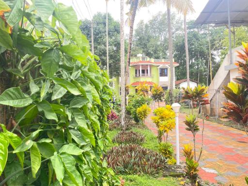 SEVENSTAR RESIDENCY - Housity