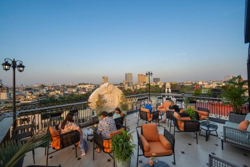 Sunline Central Hotel - Housity