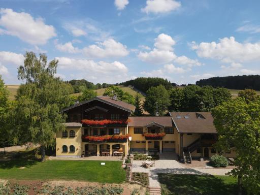 Ante Romantikhof - Housity