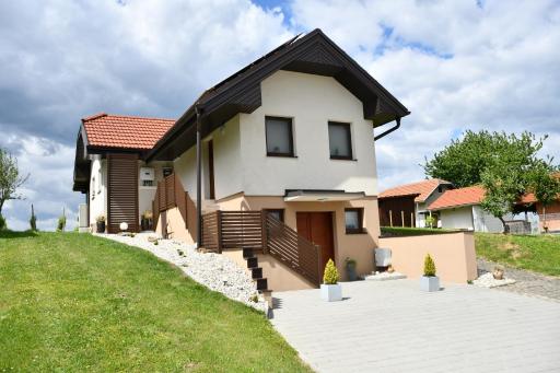 Zidanica Lan - Housity