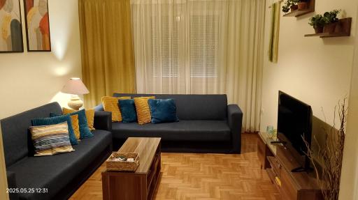 Anna's flat - Hizvo