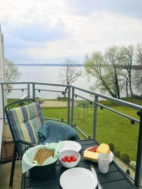 FeWo SaMa, Balkon zum Plöner See - Hizvo