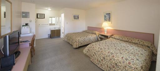 Beach Beachside Motel - Housity