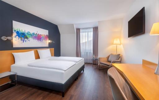 Wyndham Garden Potsdam - Housity