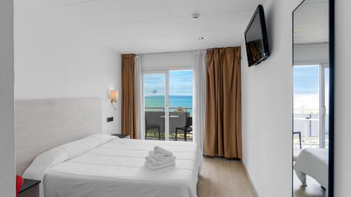 Hotel Vela - Housity