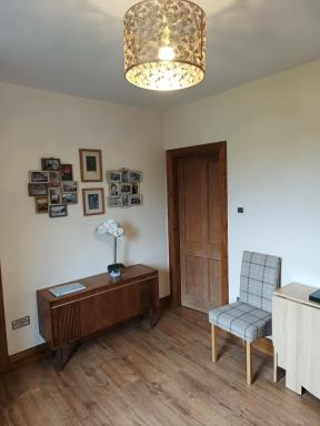 Cliff Cottage - Housity