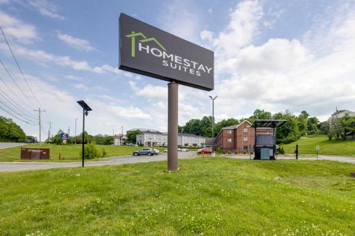 HomeStay Suites - Housity
