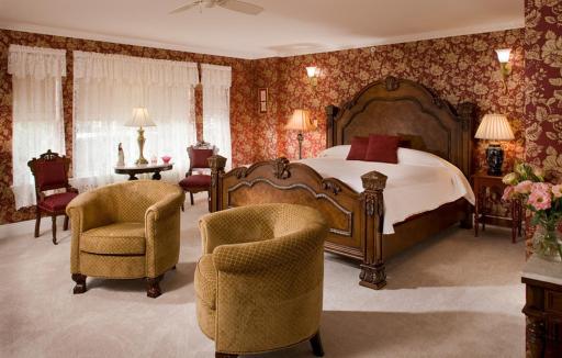 Wilbraham Mansion - Housity