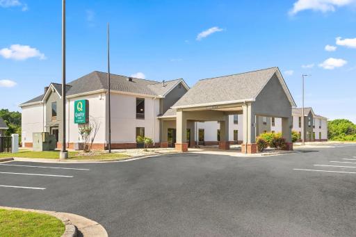 Quality Inn Tallapoosa - Housity