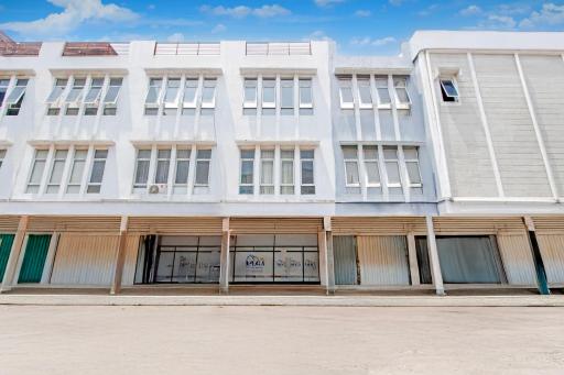 Hotel O Mega Inn Guest House - Housity