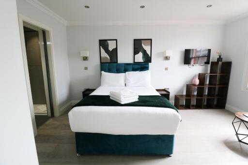 High Street Kensington by Viridian Apartments - Housity