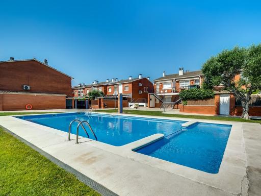House in Palafolls near Costa Brava Beaches - Housity
