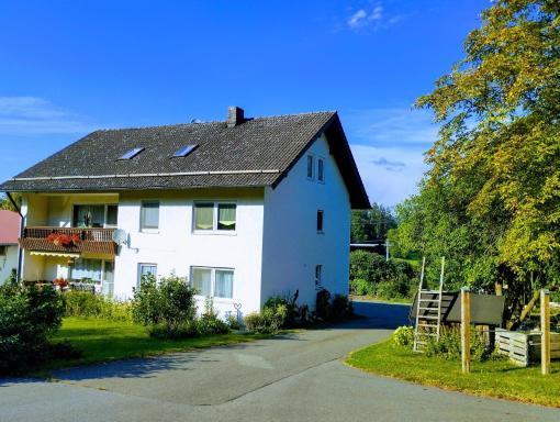 Ferienwohnung bei Waldmünchen mit Wald- und Wiesenumgebung - Housity