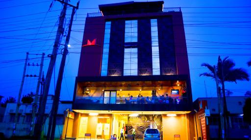 Millennium Terrace Hotel - Housity