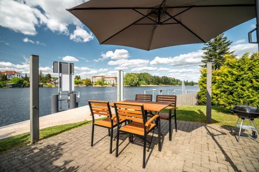 BlueSea mit Seeblick und Badewanne - Housity