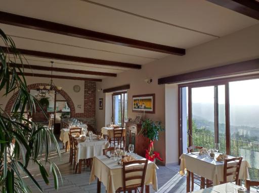 Albergo Ristorante 'l Bunet - Housity
